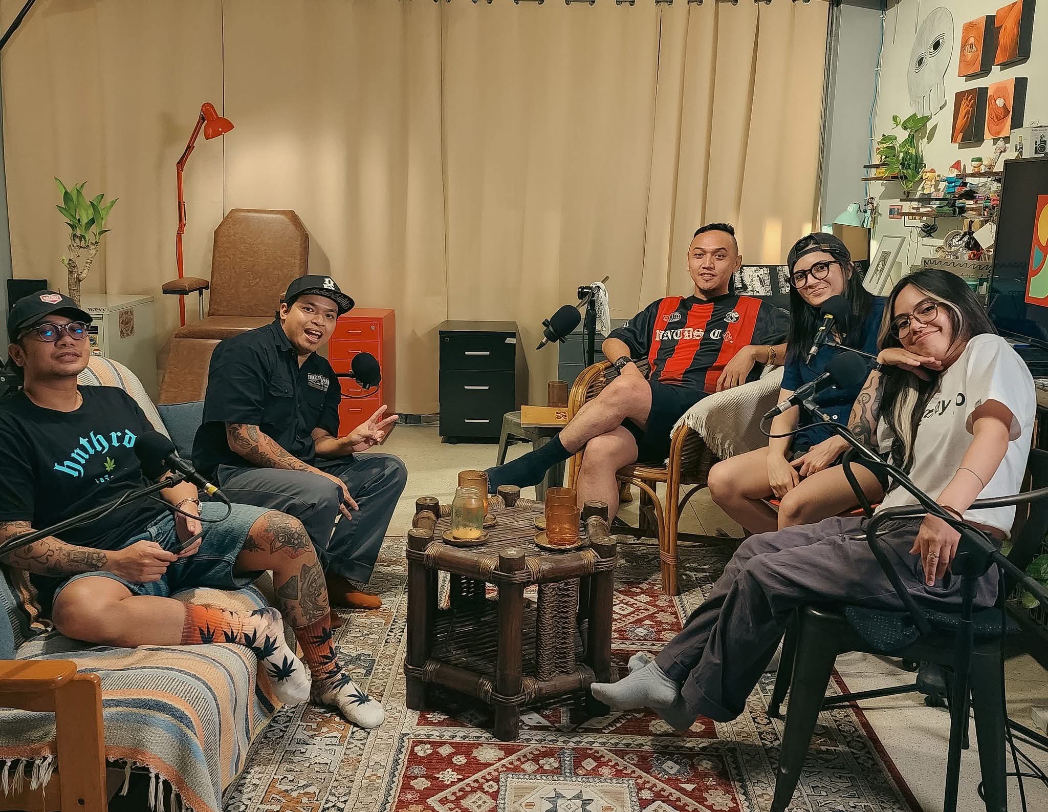 Behind The Scenes 11